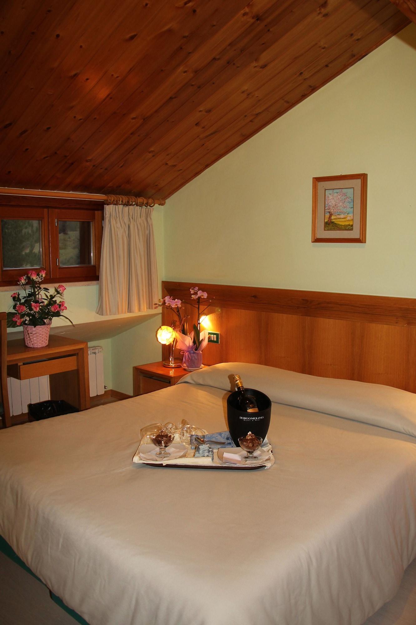 Hotel Orso Bianco Pescasseroli Eksteriør billede